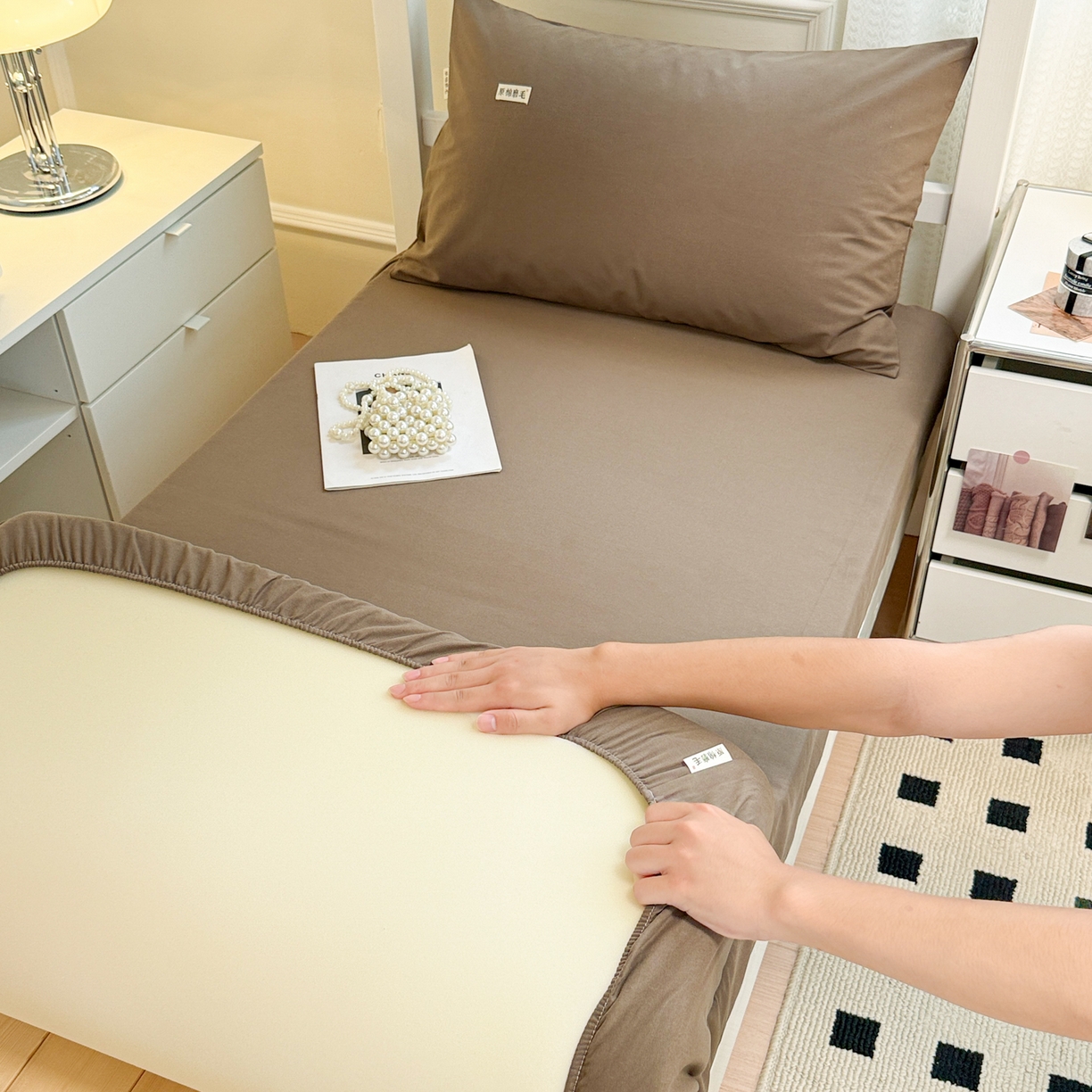 91家纺网 家纺一手货源 找家纺 （总）眠博士 2025新款纯色全棉纯棉磨毛学生床床笠单品床笠床笠单件