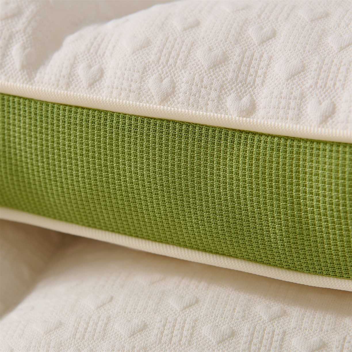 91家纺网 家纺一手货源 找家纺 （总）大熊枕芯 2025新款亲肤舒适云柔针织亲子护颈枕枕头枕芯