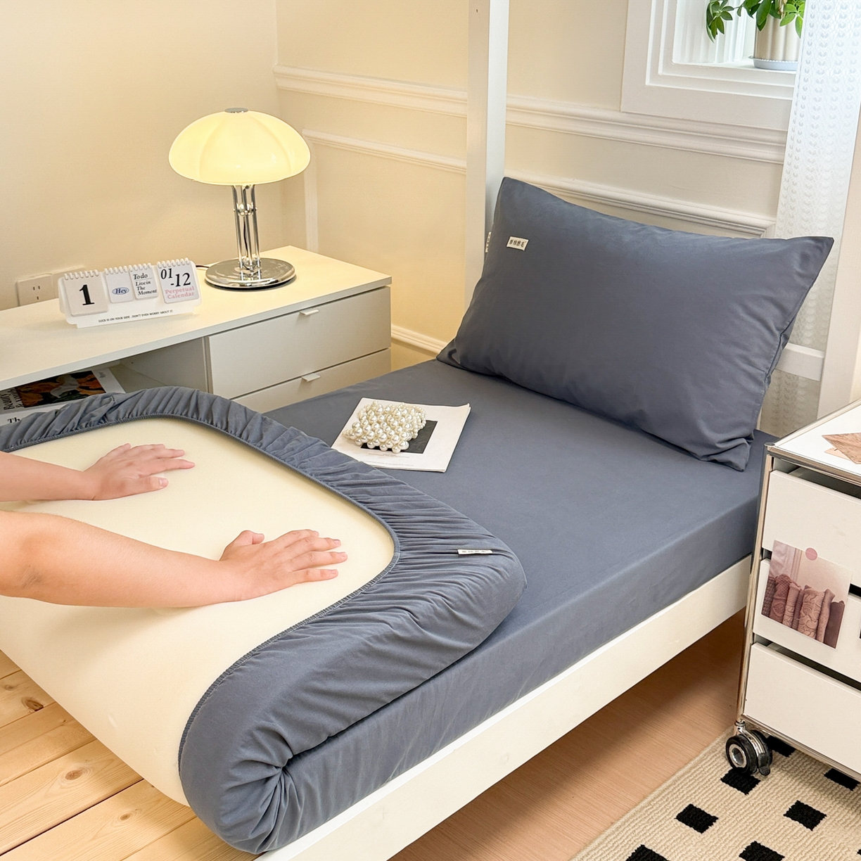 91家纺网 家纺一手货源 找家纺 眠博士 2025新款纯色全棉纯棉磨毛学生床床笠单品床笠床笠单件 磨毛床笠-陶瓷深蓝