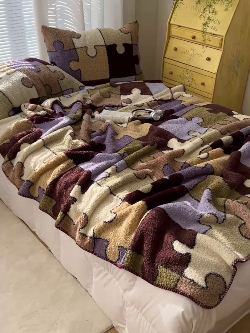 91家纺网 家纺一手货源 找家纺 舒隅家纺 A类高级感半边绒三角针毛毯毯子 拼图日记-紫