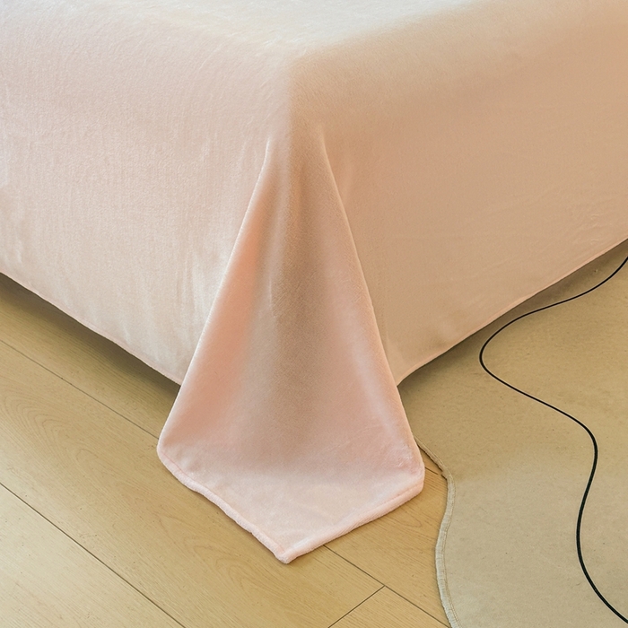 91家纺网 家纺一手货源 找家纺 （总）莱越家纺 2025新款高克重牛奶绒纯色贴标款四件套（8斤重）