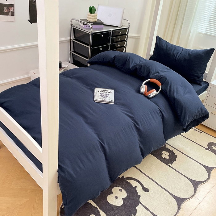 91家纺网 家纺一手货源 找家纺 梦卓家纺 2025新款学生宿舍上下铺纯色水洗棉三件套 宝石蓝