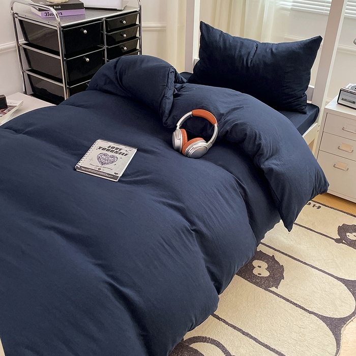 91家纺网 家纺一手货源 找家纺 梦卓家纺 2025新款学生宿舍上下铺纯色水洗棉三件套 宝石蓝
