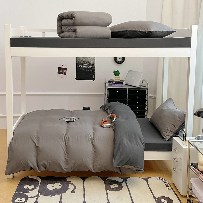 91家纺网 家纺一手货源 找家纺 梦卓家纺 2025新款学生宿舍上下铺纯色水洗棉三件套 魅影深灰