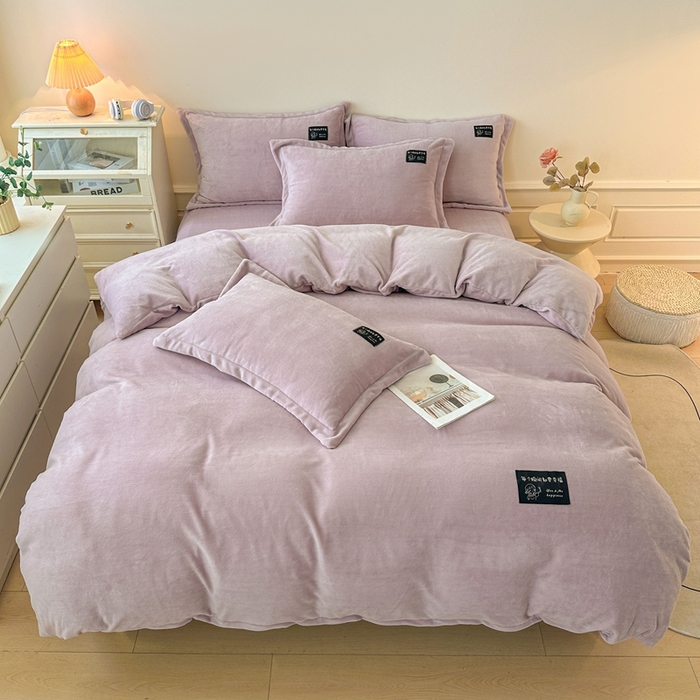 莱越家纺 2025新款高克重牛奶绒纯色贴标款四件套（8斤重） 贴标-典雅紫
