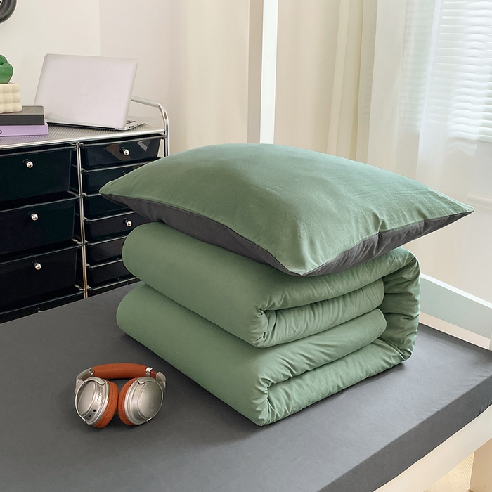 91家纺网 家纺一手货源 找家纺 梦卓家纺 2025新款学生宿舍上下铺纯色水洗棉三件套 抹茶绿深灰