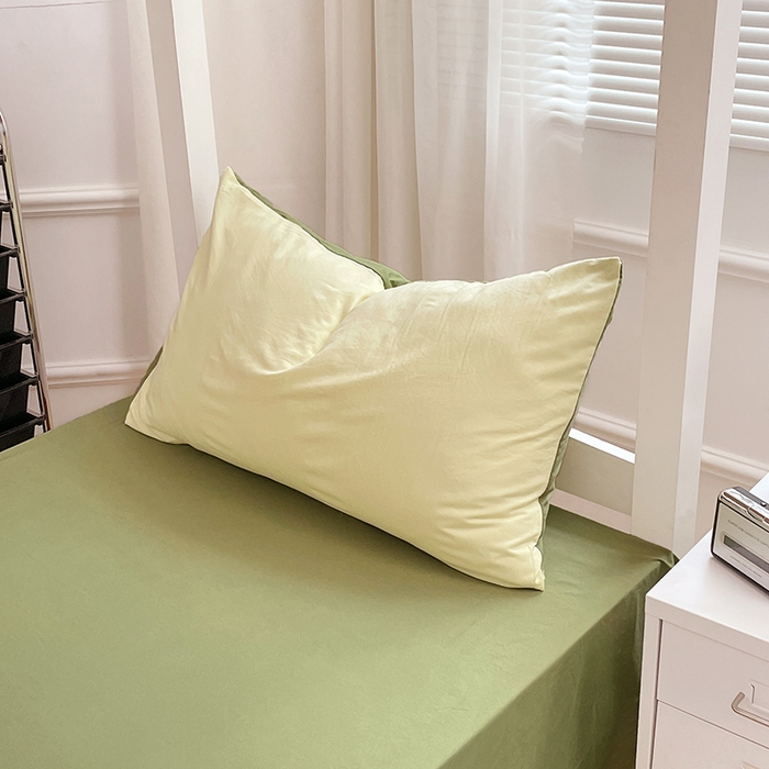 91家纺网 家纺一手货源 找家纺 梦卓家纺 2025新款学生宿舍上下铺纯色水洗棉三件套 奶黄芥末绿