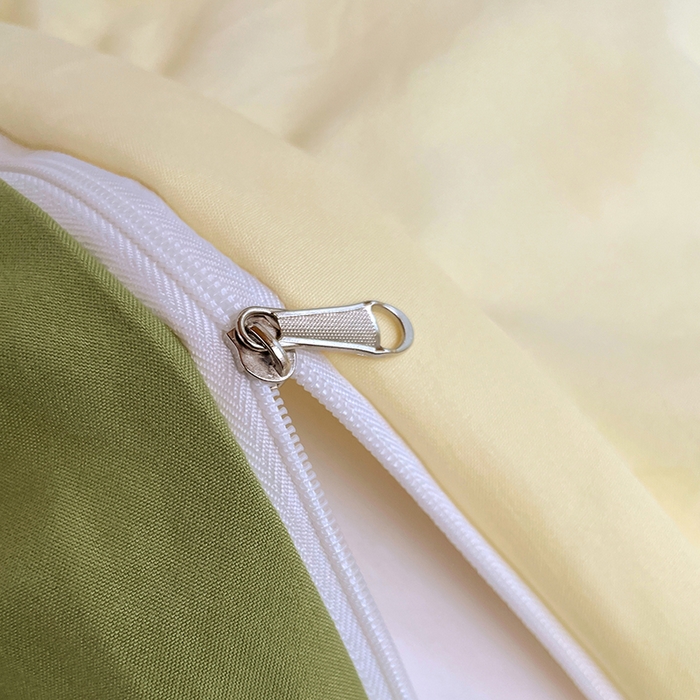 91家纺网 家纺一手货源 找家纺 梦卓家纺 2025新款学生宿舍上下铺纯色水洗棉三件套 奶黄芥末绿