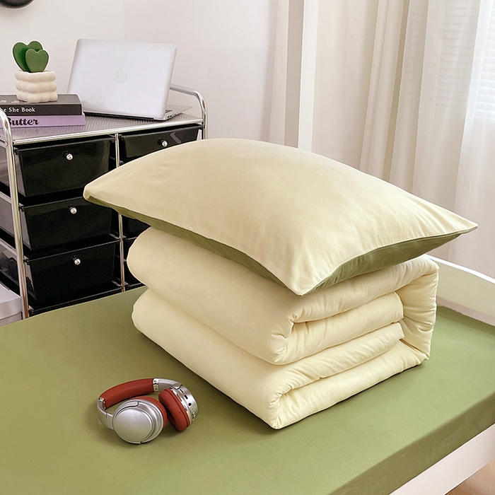 91家纺网 家纺一手货源 找家纺 梦卓家纺 2025新款学生宿舍上下铺纯色水洗棉三件套 奶黄芥末绿