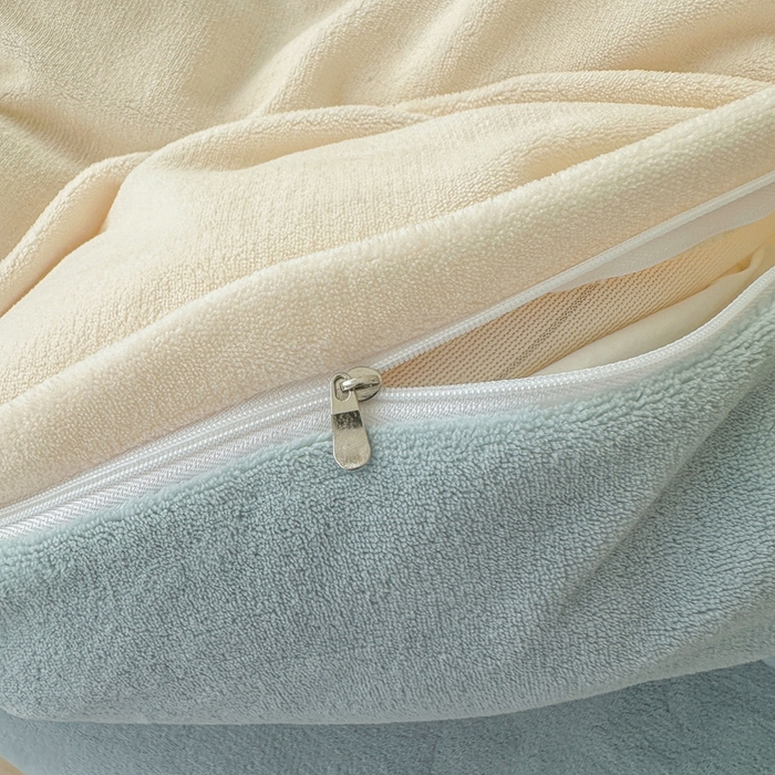 91家纺网 家纺一手货源 找家纺 莱越家纺 2025新款高克重牛奶绒纯色贴标款四件套（8斤重） 贴标-米白+天蓝