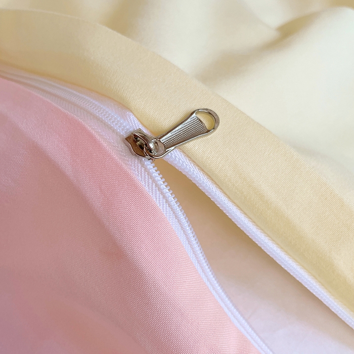 91家纺网 家纺一手货源 找家纺 梦卓家纺 2025新款学生宿舍上下铺纯色水洗棉三件套 奶黄水粉