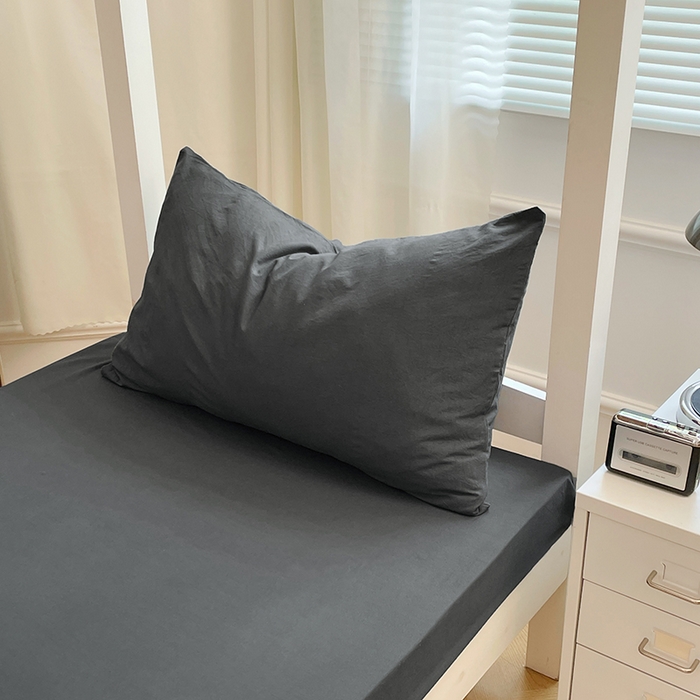 91家纺网 家纺一手货源 找家纺 梦卓家纺 2025新款学生宿舍上下铺纯色水洗棉三件套 深灰