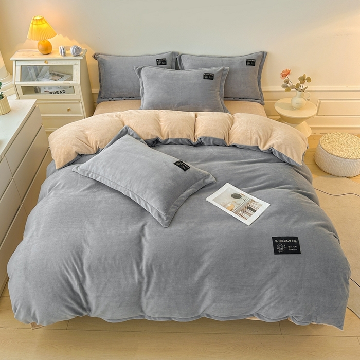 莱越家纺 2025新款高克重牛奶绒纯色贴标款四件套（8斤重） 贴标-绅士灰+香槟金