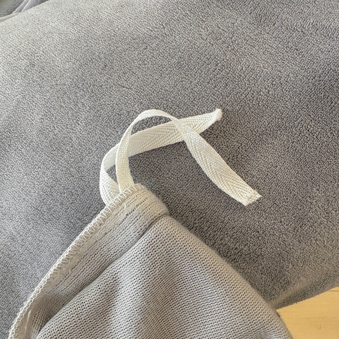 91家纺网 家纺一手货源 找家纺 莱越家纺 2025新款高克重牛奶绒纯色贴标款四件套（8斤重） 贴标-绅士灰+香槟金