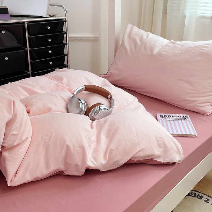 91家纺网 家纺一手货源 找家纺 梦卓家纺 2025新款学生宿舍上下铺纯色水洗棉三件套 水粉藕粉