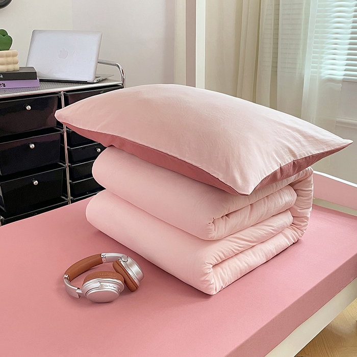 91家纺网 家纺一手货源 找家纺 梦卓家纺 2025新款学生宿舍上下铺纯色水洗棉三件套 水粉藕粉