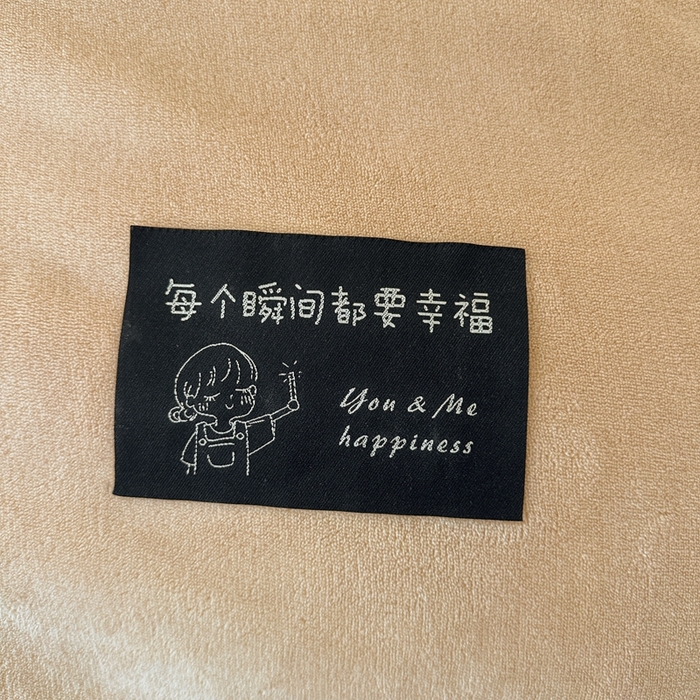 91家纺网 家纺一手货源 找家纺 莱越家纺 2025新款高克重牛奶绒纯色贴标款四件套（8斤重） 贴标-香槟金