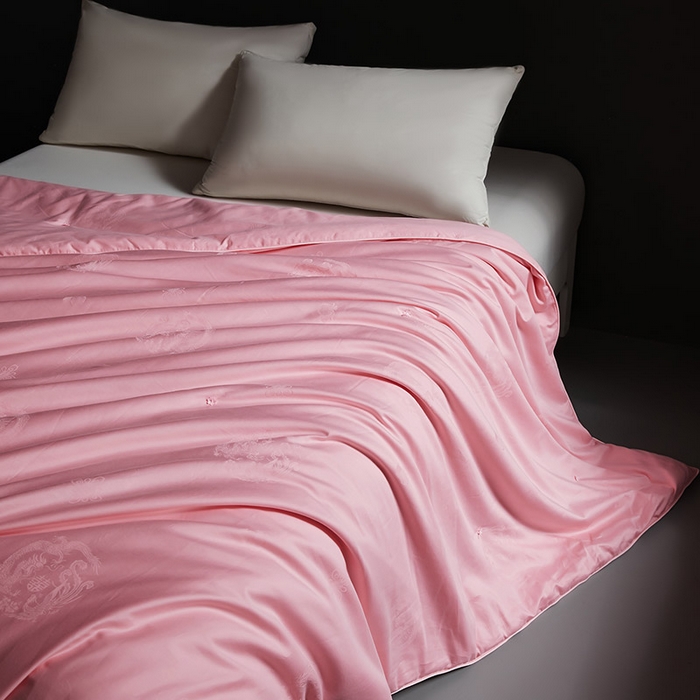 91家纺网 家纺一手货源 找家纺 （总）金同成 2025新款婚庆被冬被子母被春秋被四季被60支全棉龙凤喜字提花蚕丝被