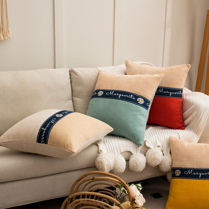 91家纺网 家纺一手货源 找家纺 （总）新奇异 2025新款罗柑菊拼接抱枕（支持定制）