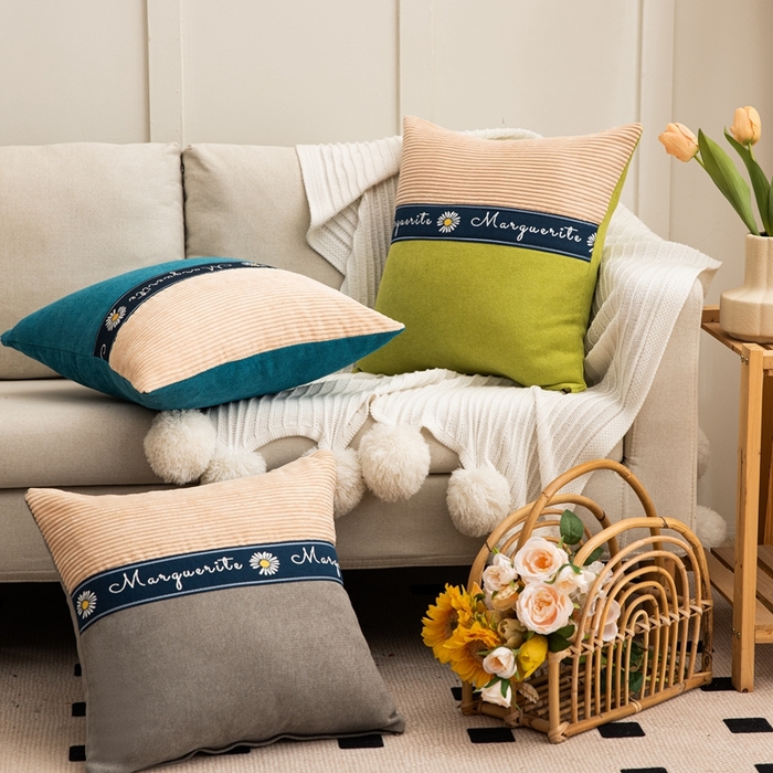 91家纺网 家纺一手货源 找家纺 （总）新奇异 2025新款罗柑菊拼接抱枕（支持定制）