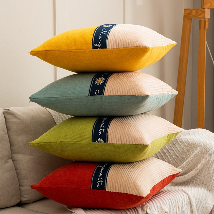 91家纺网 家纺一手货源 找家纺 新奇异 2025新款罗柑菊拼接抱枕（支持定制） 组合图仅供展示