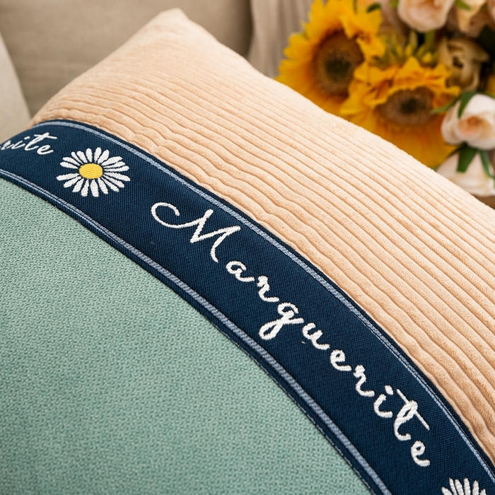 91家纺网 家纺一手货源 找家纺 新奇异 2025新款罗柑菊拼接抱枕（支持定制） 罗柑菊-粉蓝