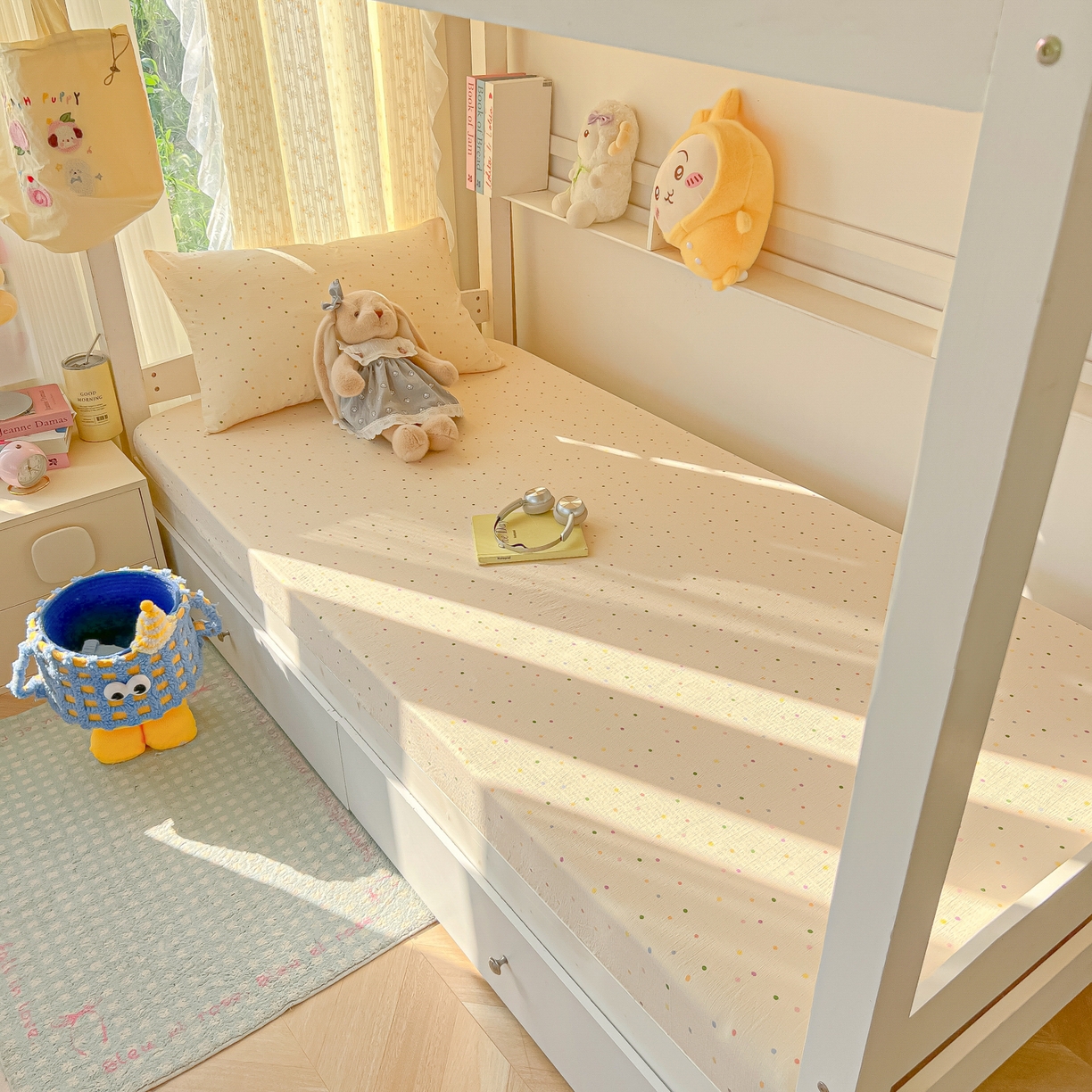 91家纺网 家纺一手货源 找家纺 韩巢家纺 2025新款双层纱学生宿舍寝室床笠单件单床笠上下铺防滑床单床垫套 波点世界