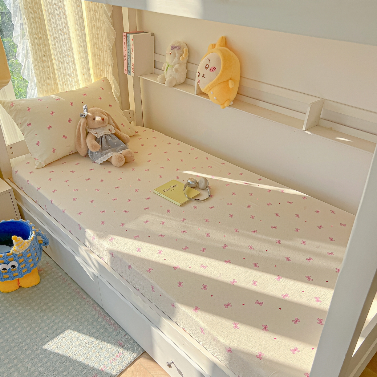 91家纺网 家纺一手货源 找家纺 韩巢家纺 2025新款双层纱学生宿舍寝室床笠单件单床笠上下铺防滑床单床垫套 粉相思