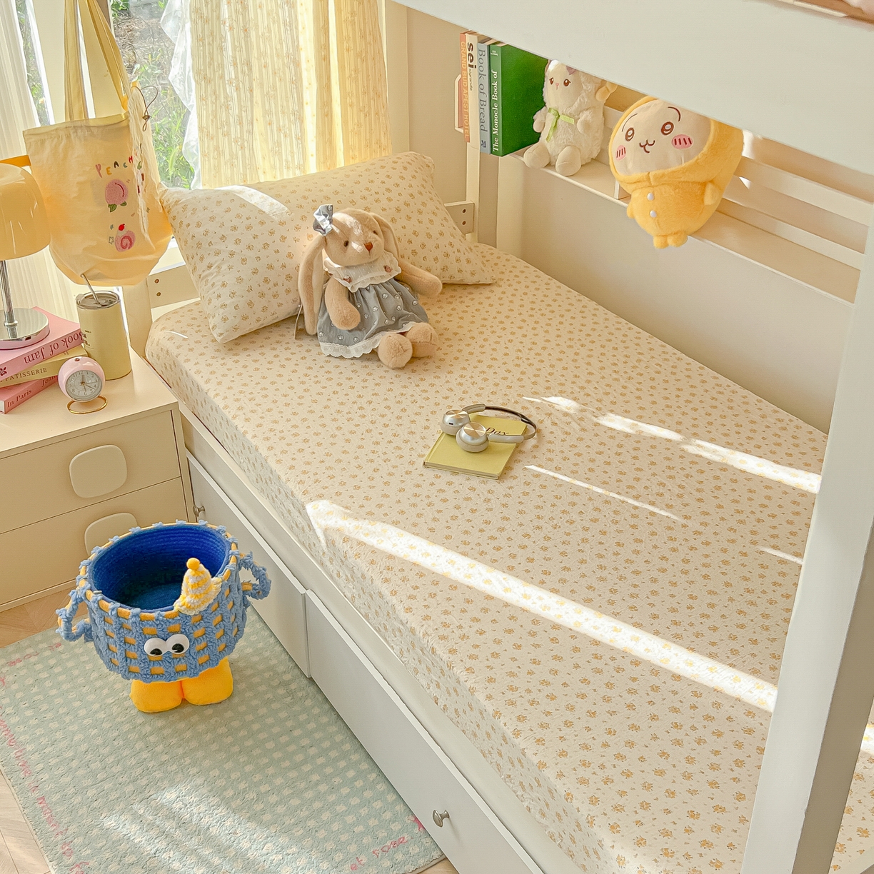 91家纺网 家纺一手货源 找家纺 韩巢家纺 2025新款双层纱学生宿舍寝室床笠单件单床笠上下铺防滑床单床垫套 橘子海