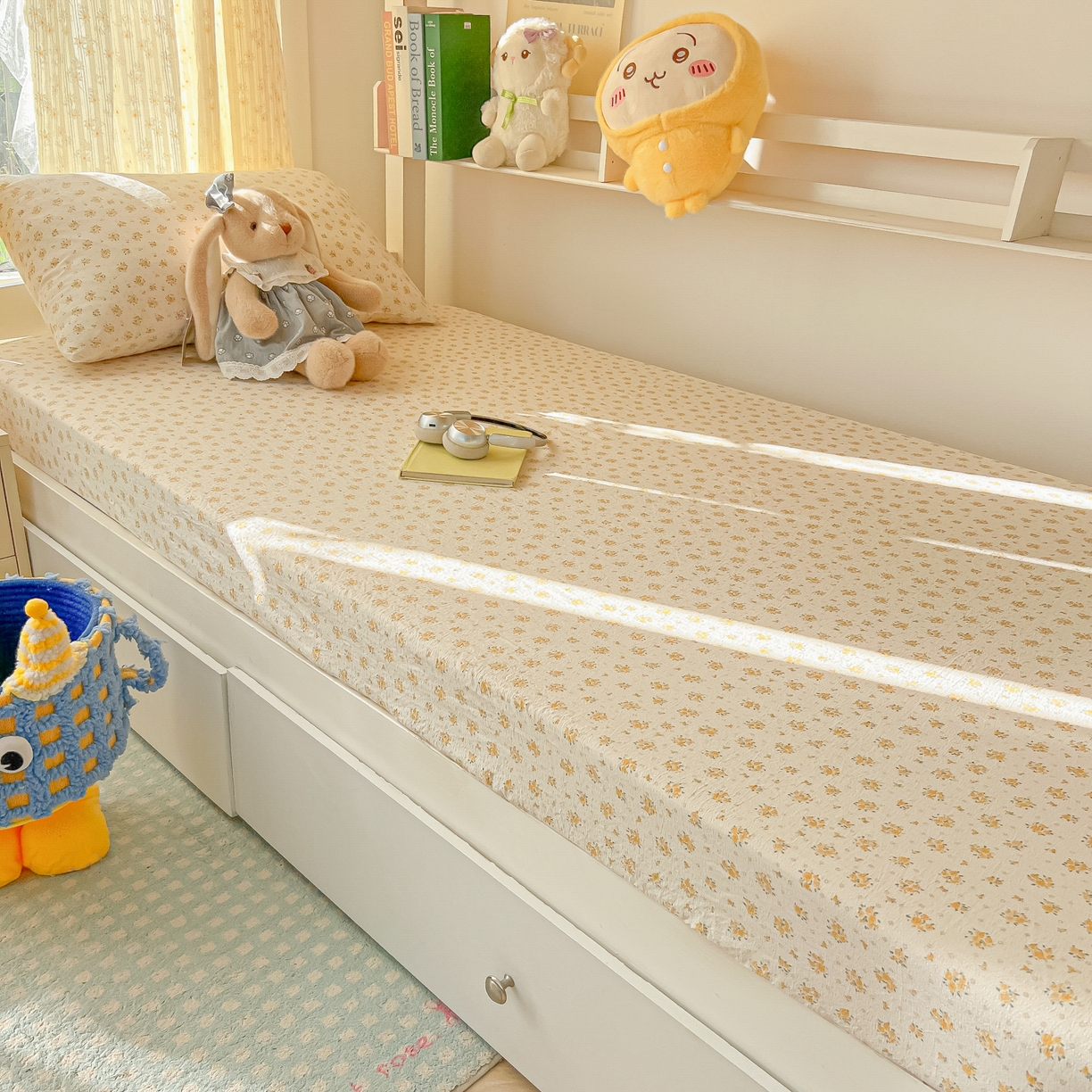 91家纺网 家纺一手货源 找家纺 韩巢家纺 2025新款双层纱学生宿舍寝室床笠单件单床笠上下铺防滑床单床垫套 橘子海