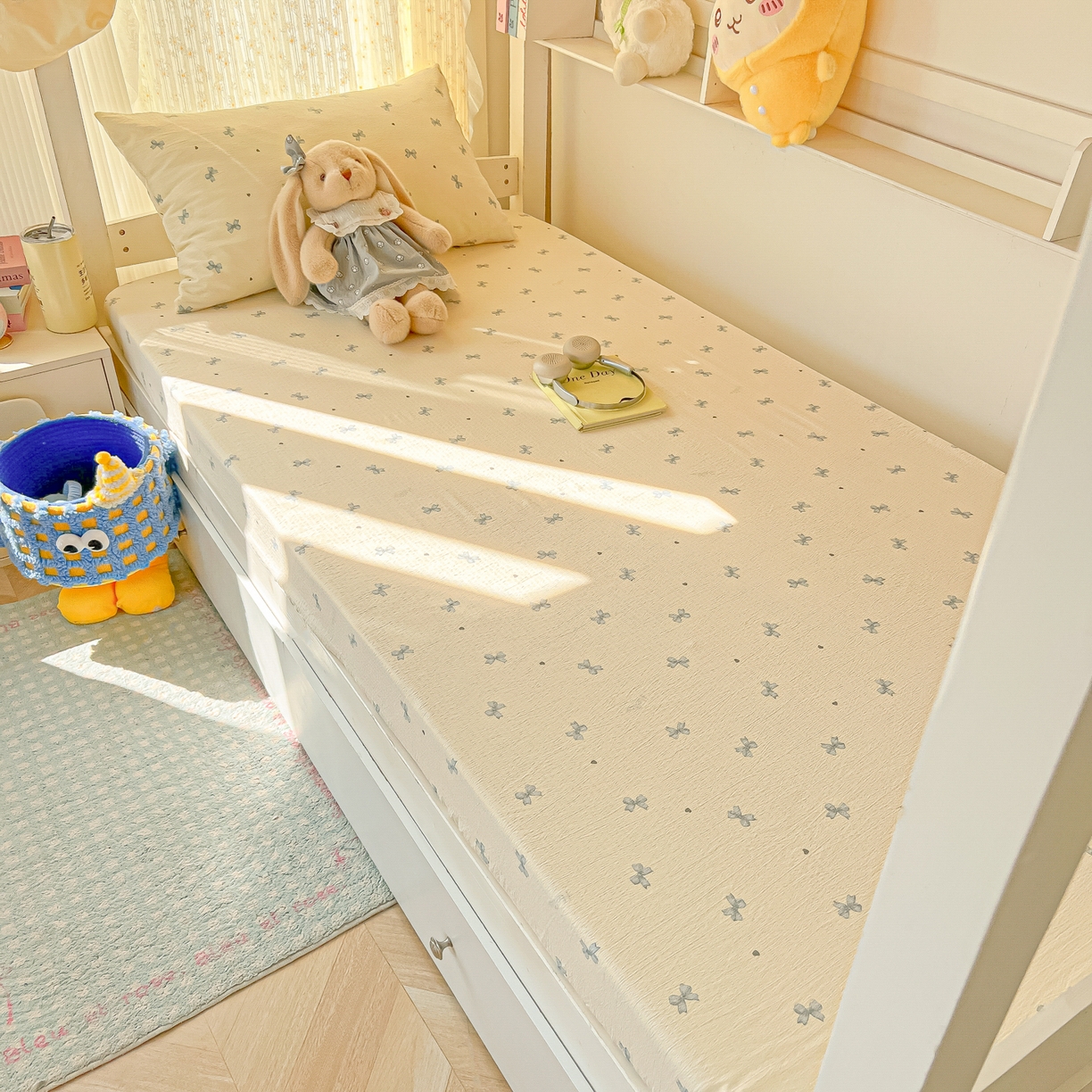 91家纺网 家纺一手货源 找家纺 韩巢家纺 2025新款双层纱学生宿舍寝室床笠单件单床笠上下铺防滑床单床垫套 蓝相思