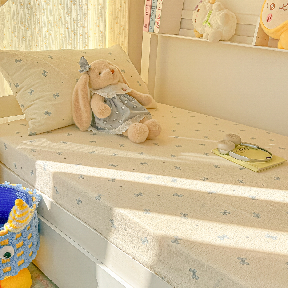 91家纺网 家纺一手货源 找家纺 韩巢家纺 2025新款双层纱学生宿舍寝室床笠单件单床笠上下铺防滑床单床垫套 蓝相思