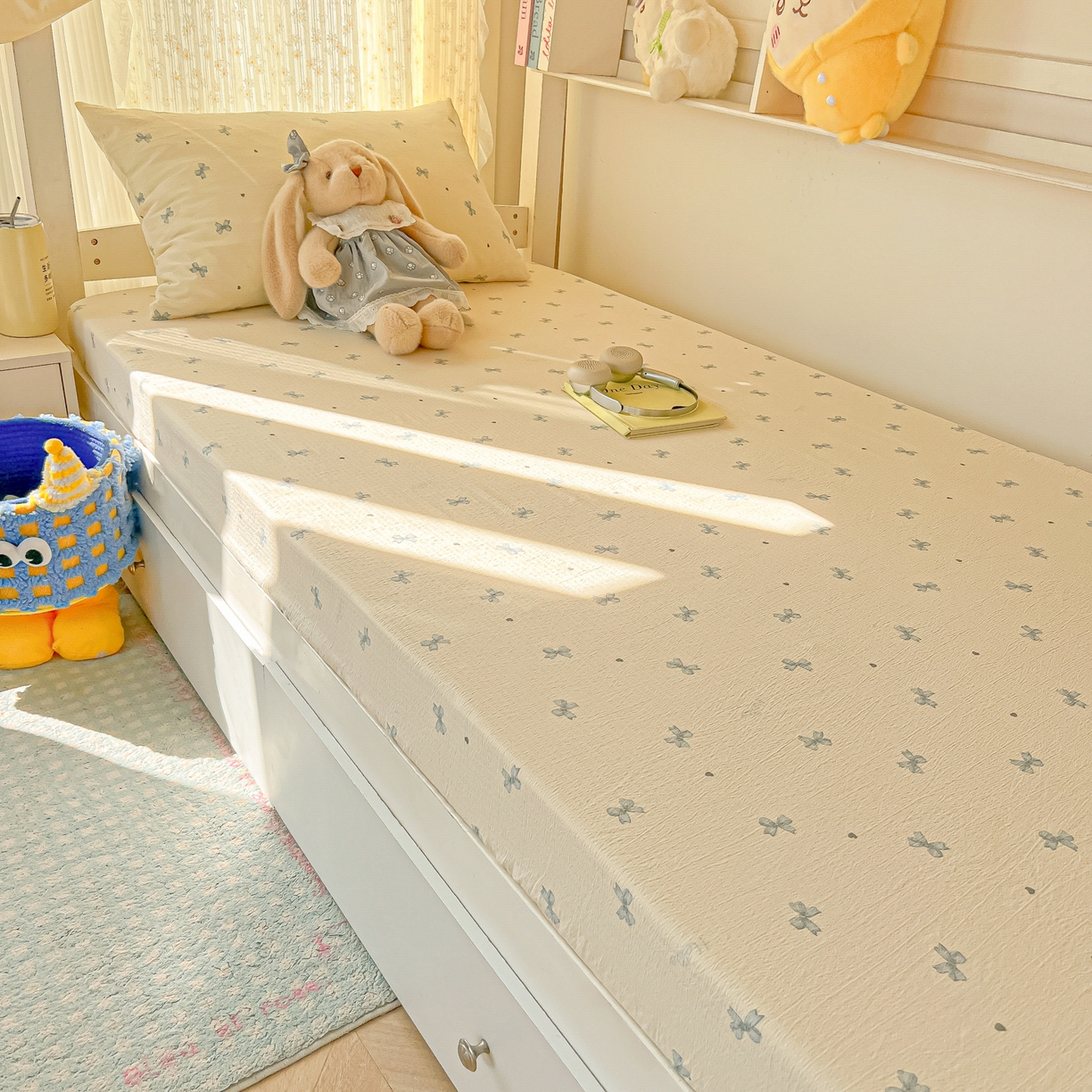 91家纺网 家纺一手货源 找家纺 韩巢家纺 2025新款双层纱学生宿舍寝室床笠单件单床笠上下铺防滑床单床垫套 蓝相思