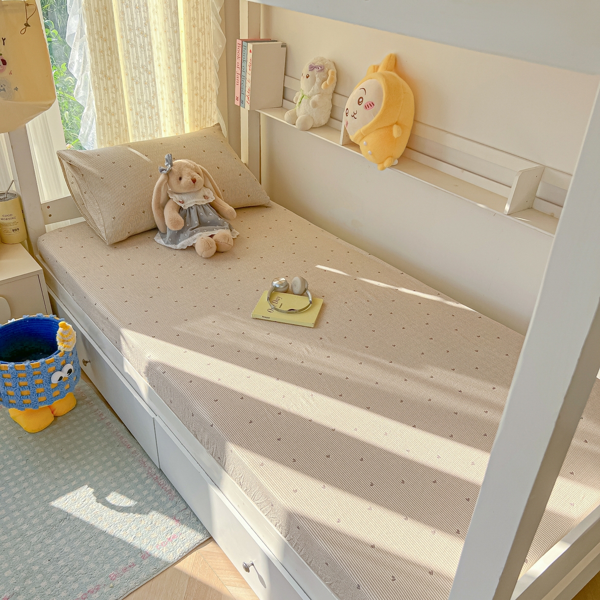 91家纺网 家纺一手货源 找家纺 韩巢家纺 2025新款双层纱学生宿舍寝室床笠单件单床笠上下铺防滑床单床垫套 米倾心