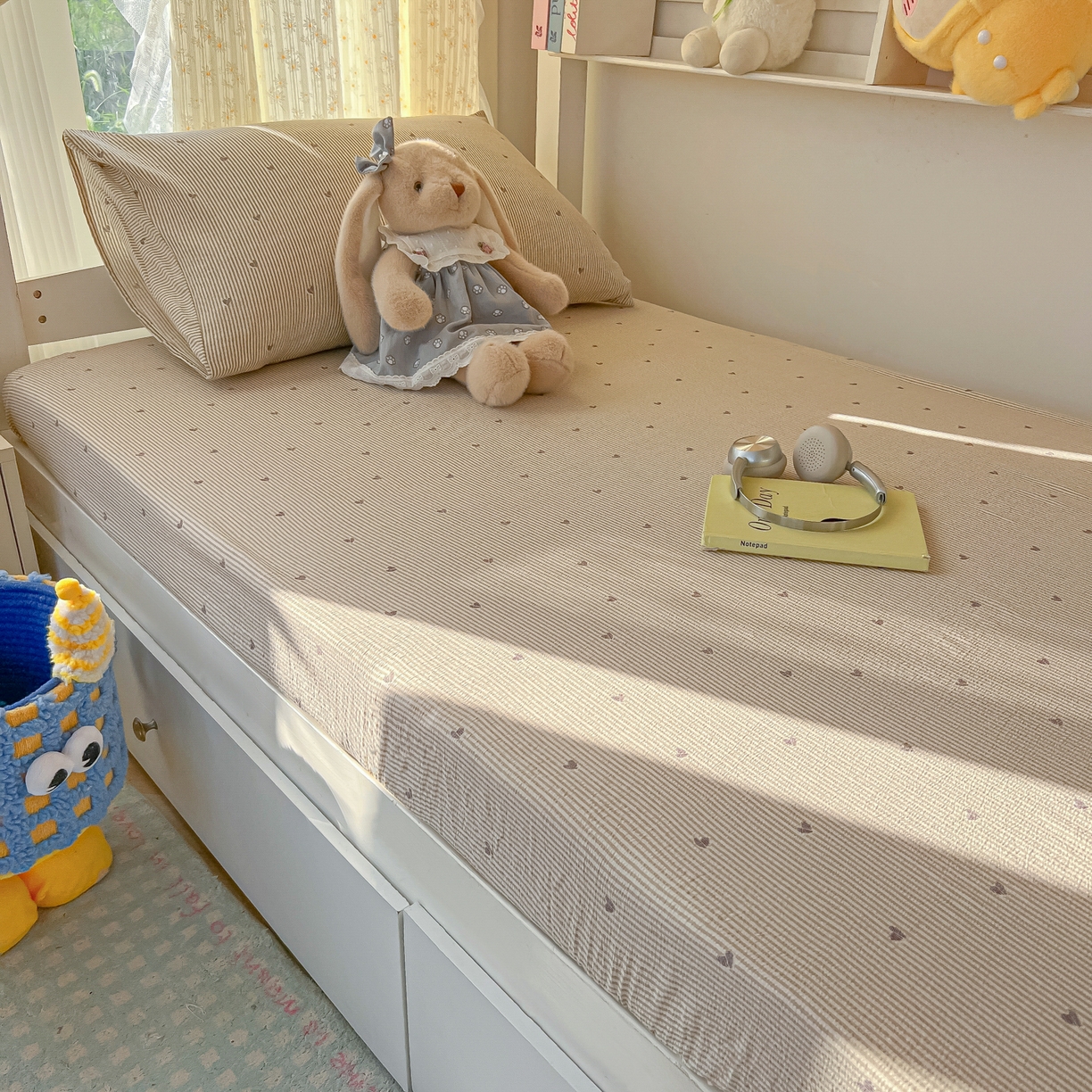 91家纺网 家纺一手货源 找家纺 韩巢家纺 2025新款双层纱学生宿舍寝室床笠单件单床笠上下铺防滑床单床垫套 米倾心