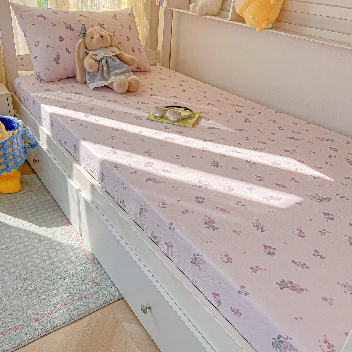 91家纺网 家纺一手货源 找家纺 韩巢家纺 2025新款双层纱学生宿舍寝室床笠单件单床笠上下铺防滑床单床垫套 葡萄七分甜