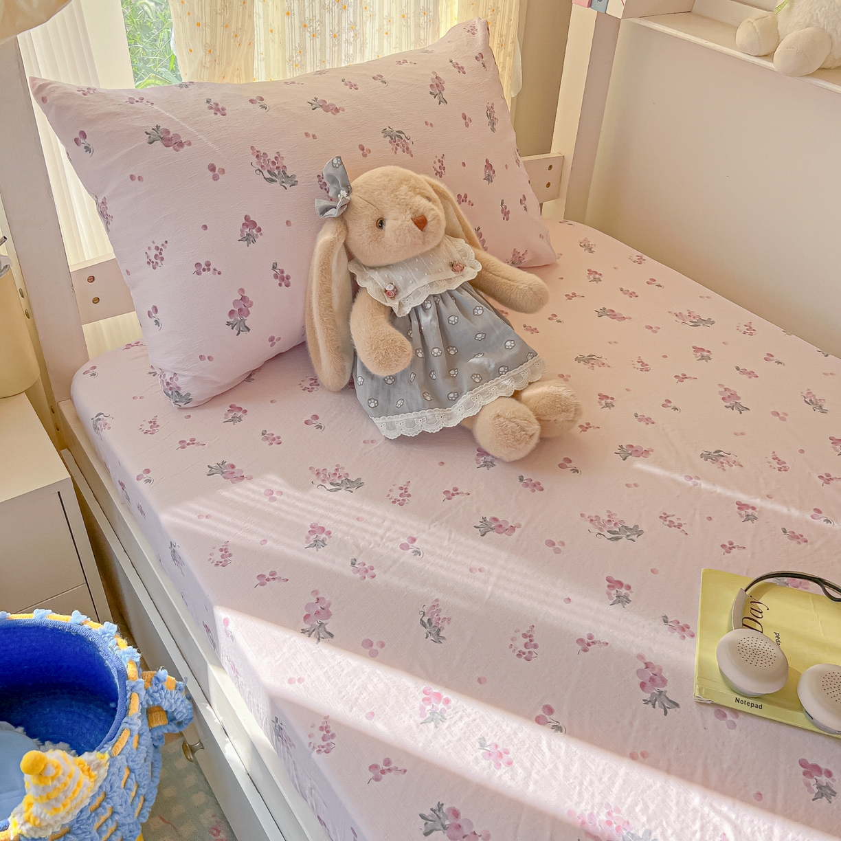 91家纺网 家纺一手货源 找家纺 韩巢家纺 2025新款双层纱学生宿舍寝室床笠单件单床笠上下铺防滑床单床垫套 葡萄七分甜