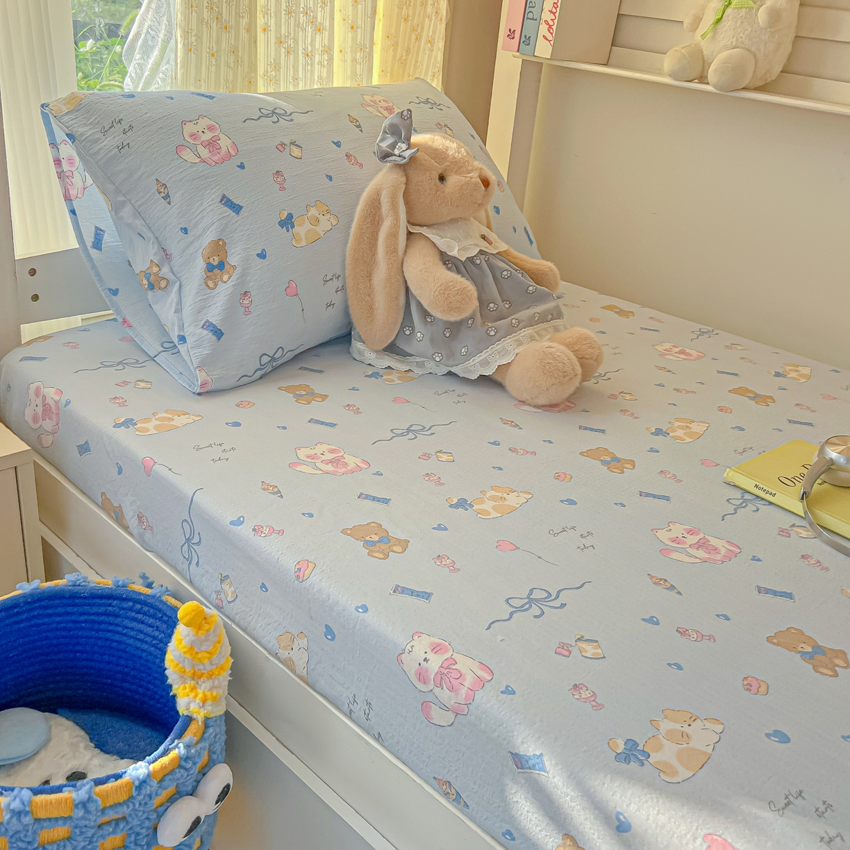 91家纺网 家纺一手货源 找家纺 韩巢家纺 2025新款双层纱学生宿舍寝室床笠单件单床笠上下铺防滑床单床垫套 小猫时光篮