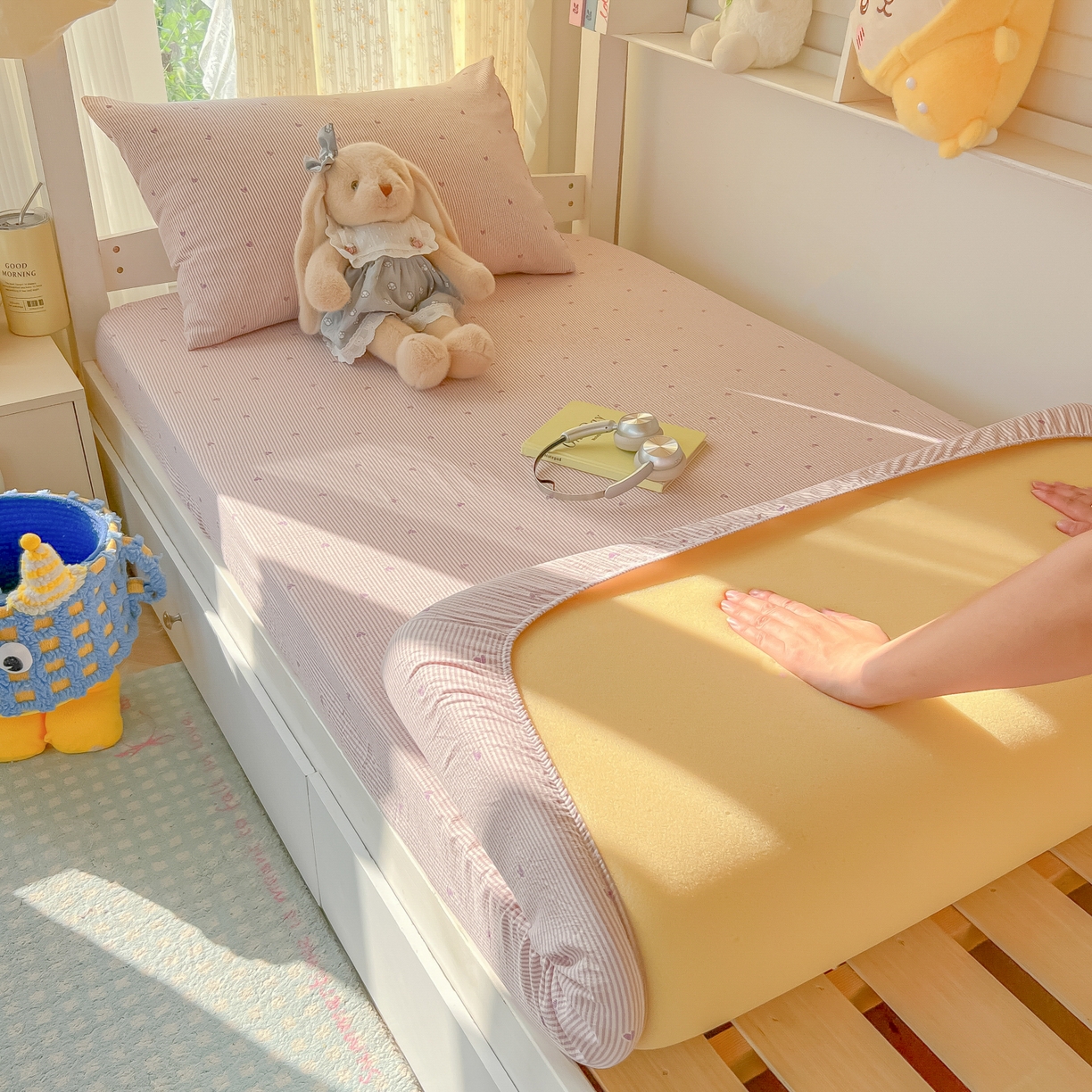 91家纺网 家纺一手货源 找家纺 韩巢家纺 2025新款双层纱学生宿舍寝室床笠单件单床笠上下铺防滑床单床垫套 紫倾心