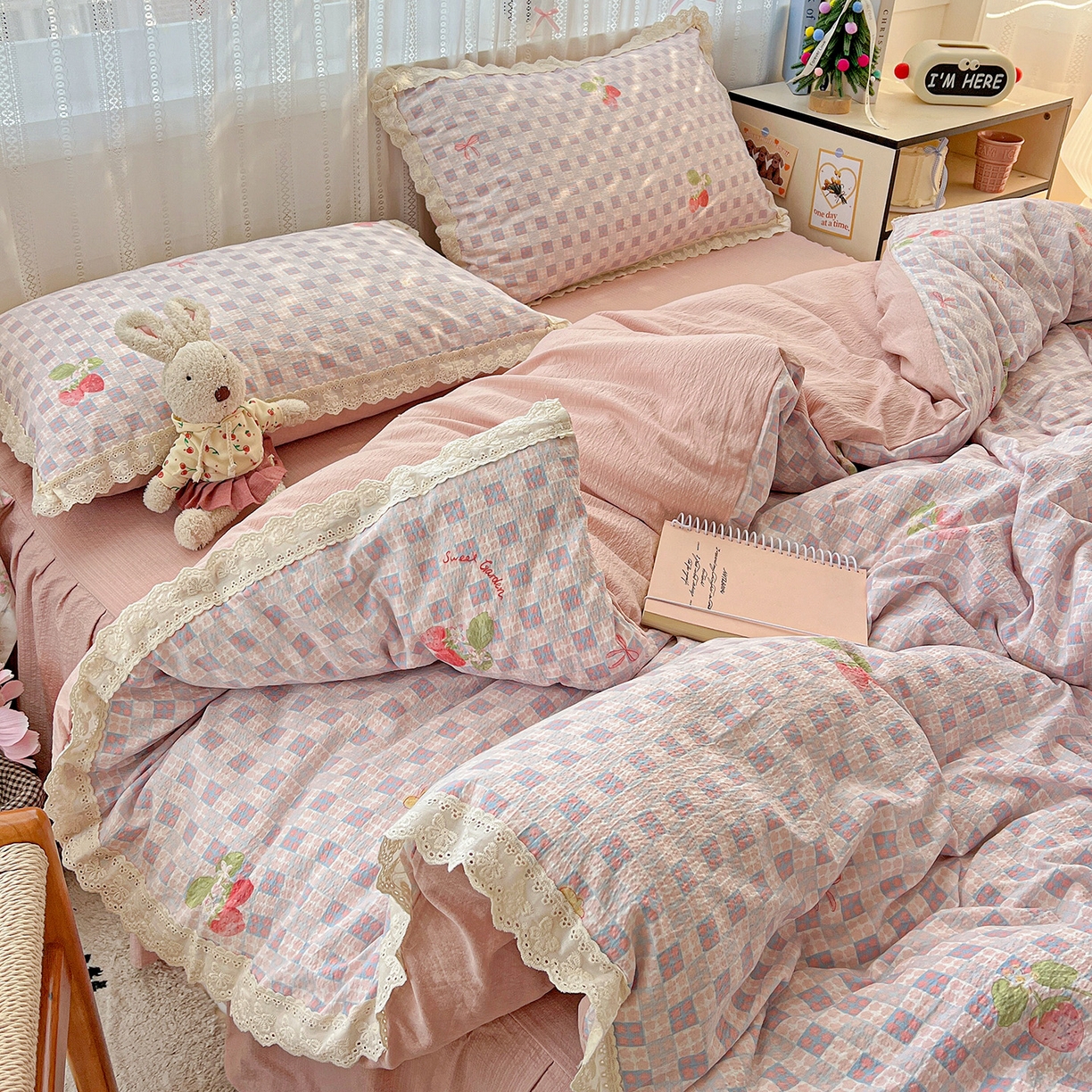 91家纺网 家纺一手货源 找家纺 （总）富米莱（原臻工厂） 2025新款全棉蝴蝶花边热销款韩式云感亲肤棉床盖床裙四件套