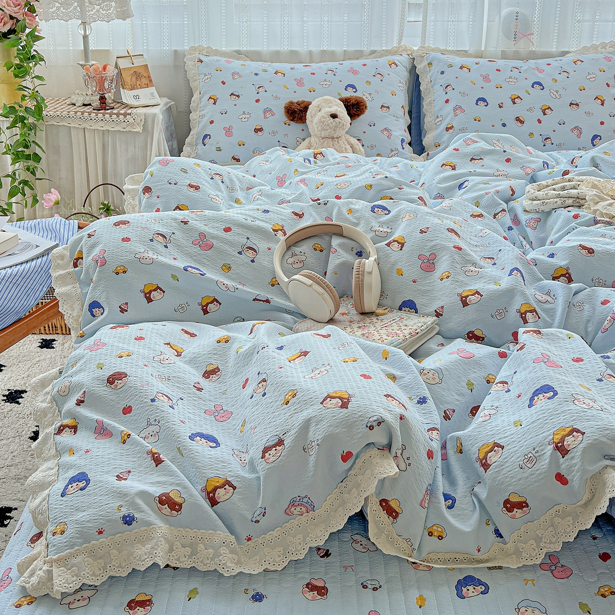 91家纺网 家纺一手货源 找家纺 富米莱（原臻工厂） 2025新款全棉蝴蝶花边热销款韩式云感亲肤棉床盖床裙四件套 阿呆-蓝（蝴蝶花边款）