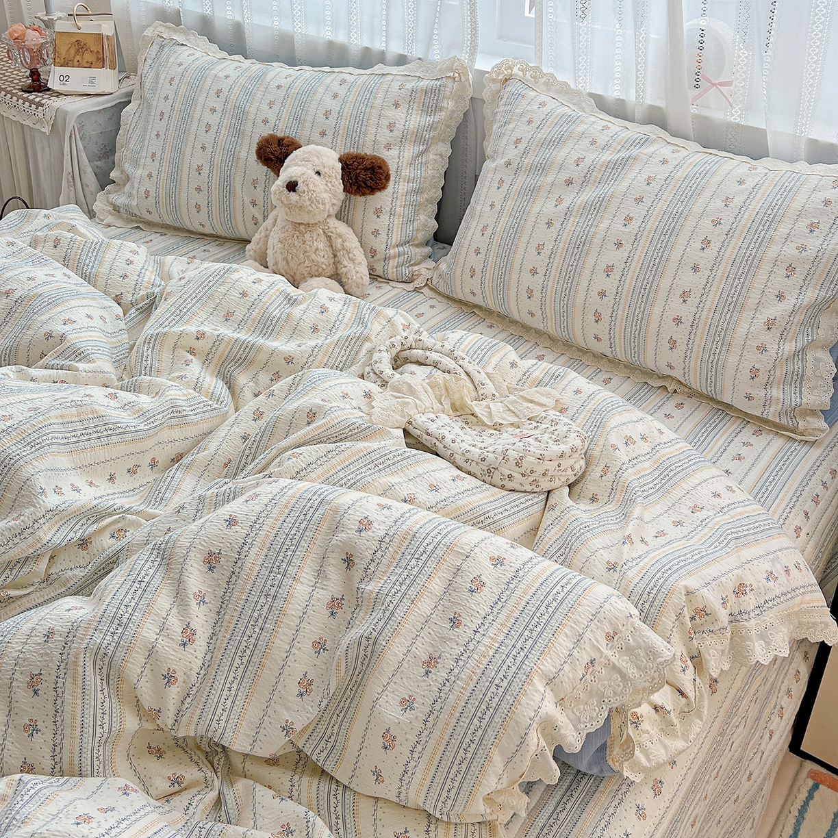 91家纺网 家纺一手货源 找家纺 富米莱（原臻工厂） 2025新款全棉蝴蝶花边热销款韩式云感亲肤棉床盖床裙四件套 白兰地（蝴蝶花边款）