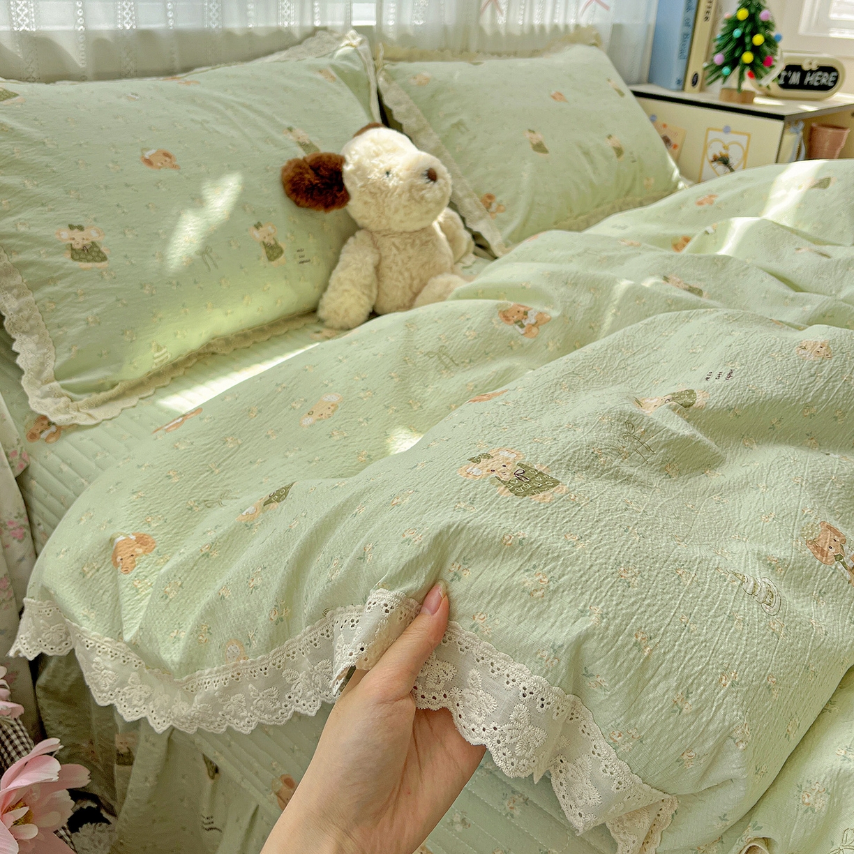 91家纺网 家纺一手货源 找家纺 富米莱（原臻工厂） 2025新款全棉蝴蝶花边热销款韩式云感亲肤棉床盖床裙四件套 快乐小象（蝴蝶花边款）