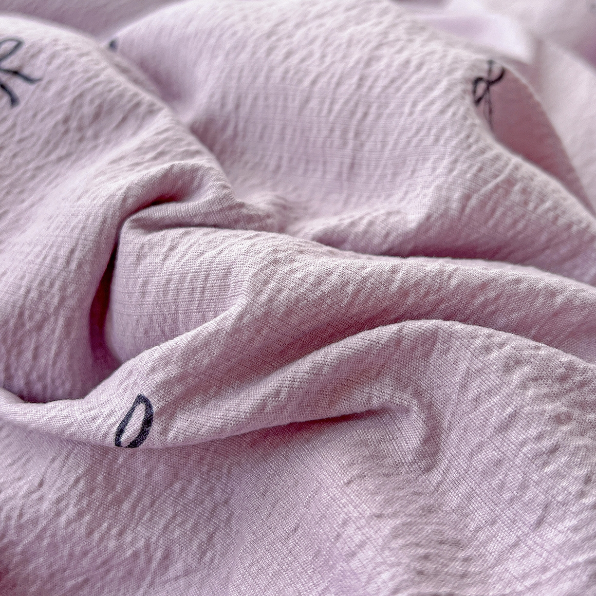 91家纺网 家纺一手货源 找家纺 富米莱（原臻工厂） 2025新款全棉蝴蝶花边热销款韩式云感亲肤棉床盖床裙四件套 小资情调（蝴蝶花边款）