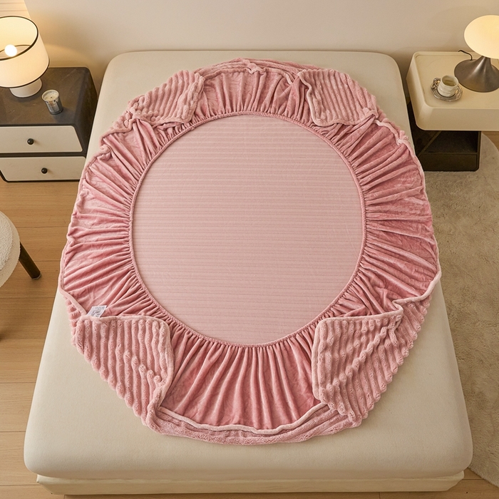 91家纺网 家纺一手货源 找家纺 欧邦 2025新款兔兔绒牛奶绒抽条床笠 抽条床笠-豆沙