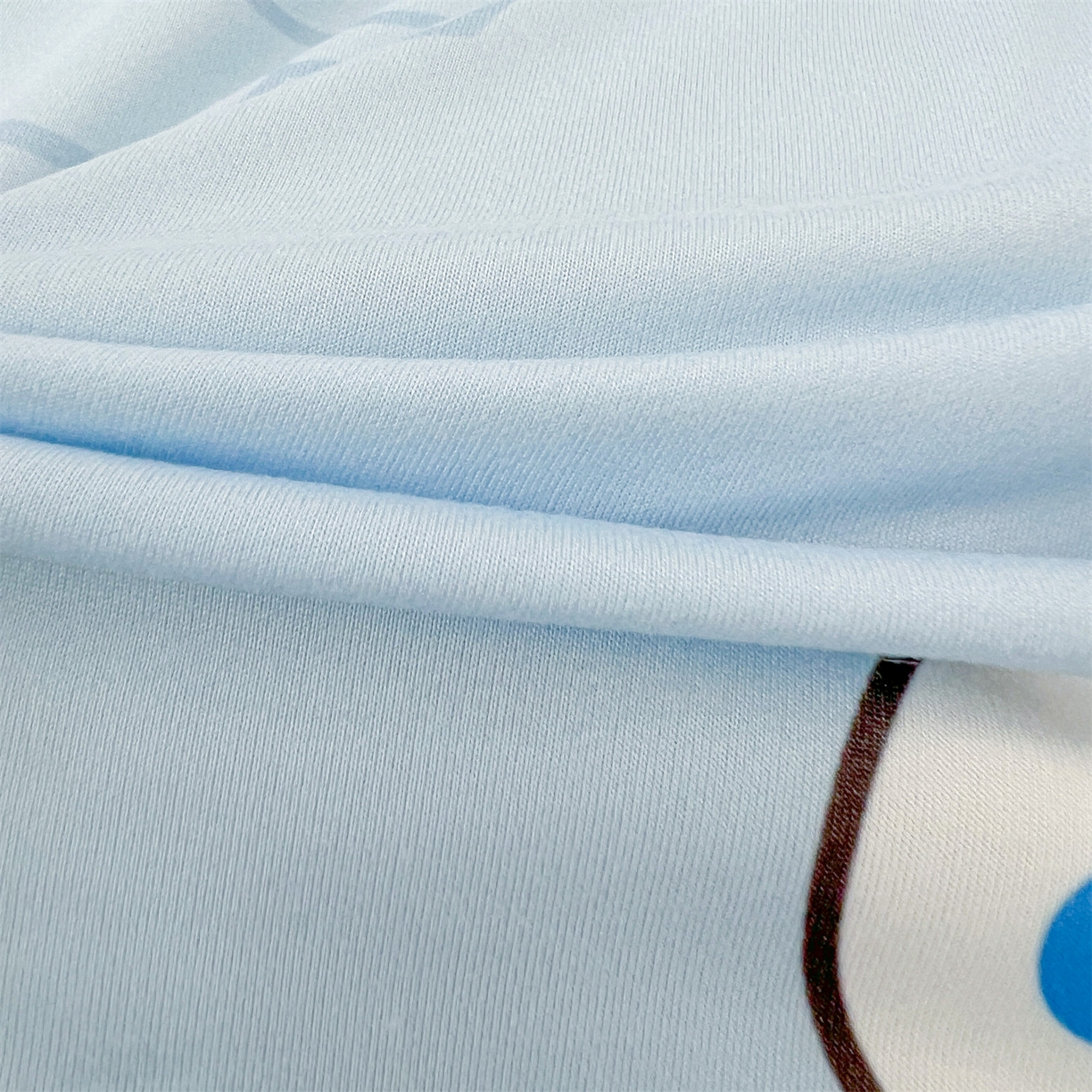 91家纺网 家纺一手货源 找家纺 名兮家居 2025秋冬新款母婴级经典奥特曼三丽鸥豆豆被 被子被芯 奥特勇士