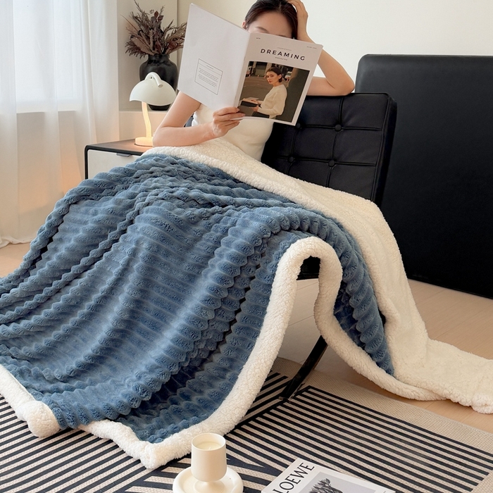 91家纺网 家纺一手货源 找家纺 （总）欧邦  2025新款双层条纹羊羔绒毛毯