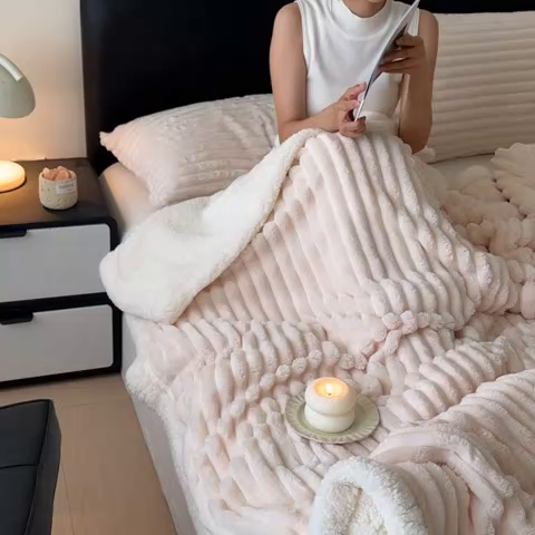 91家纺网 家纺一手货源 找家纺 （总）欧邦  2025新款双层条纹羊羔绒毛毯