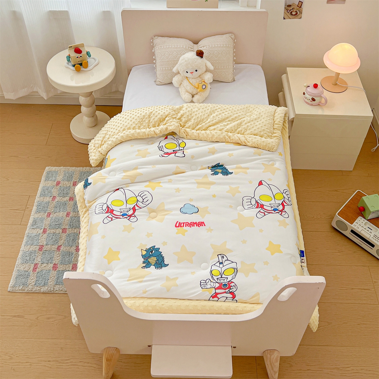 名兮家居 2025秋冬新款母婴级经典奥特曼三丽鸥豆豆被 被子被芯 星星奥特曼