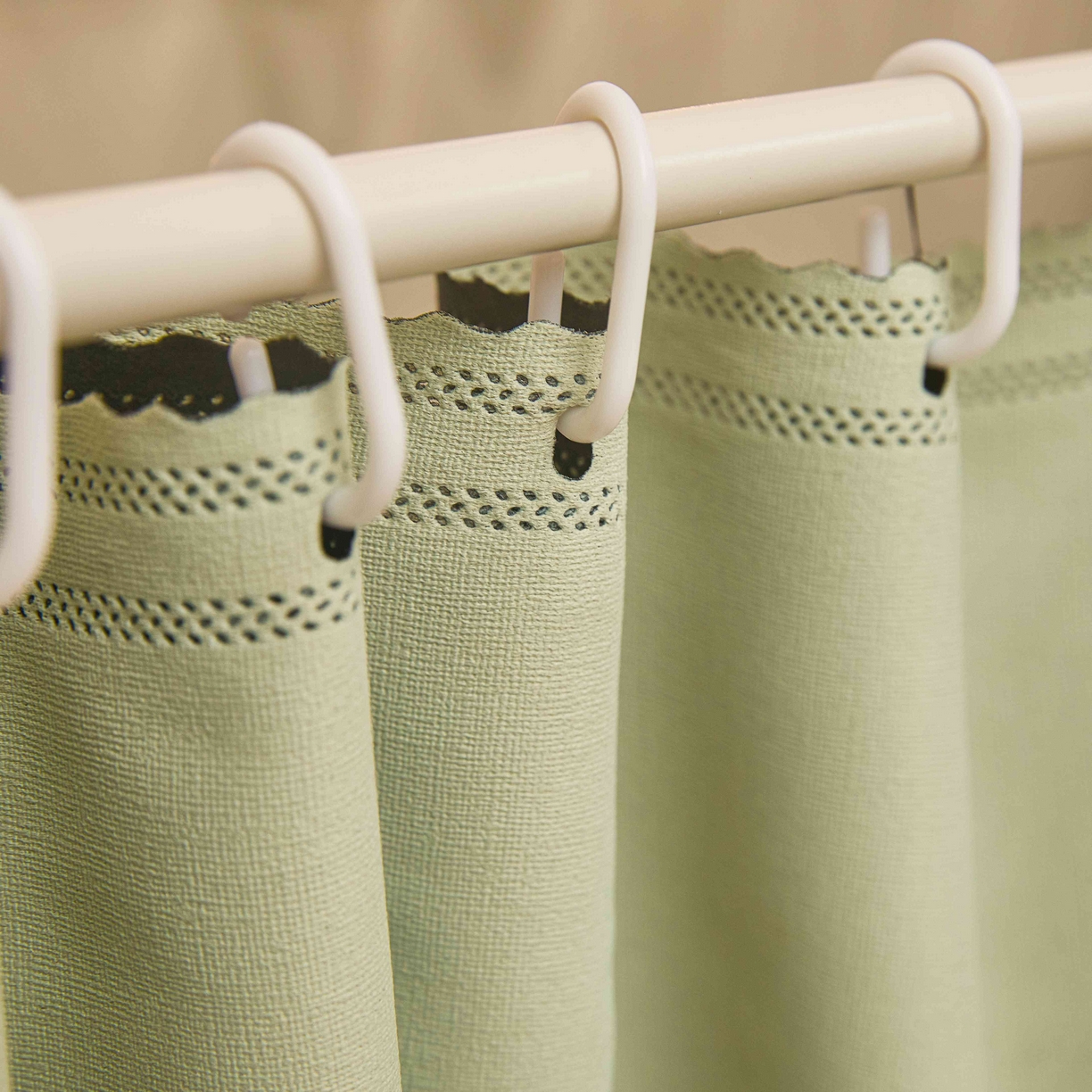 91家纺网 家纺一手货源 找家纺 卓尔居 2025新款学生遮光唯美蕾丝床帘-朝颜 朝颜-绿